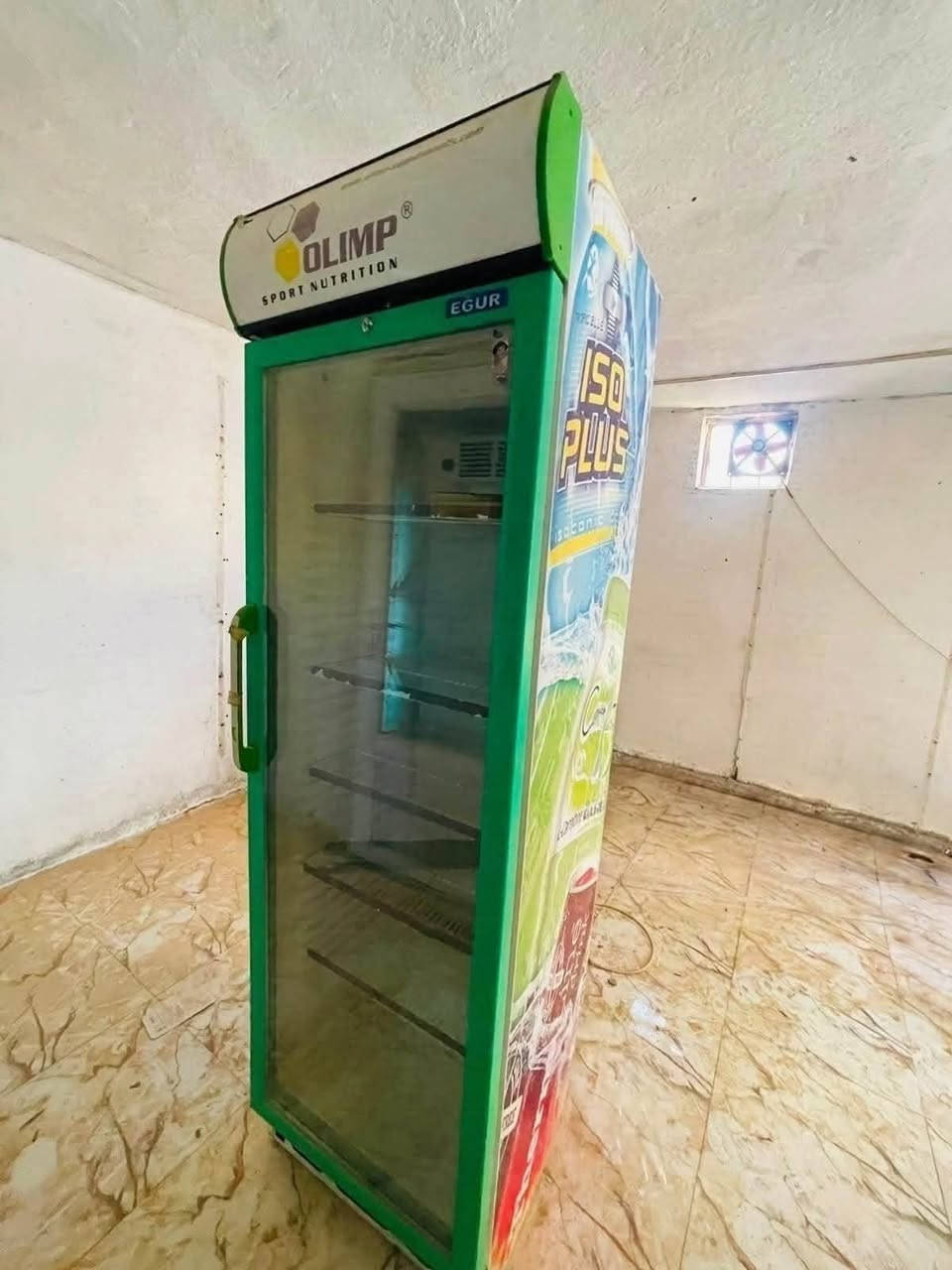 سلام عليكم ورحمة الله وبركاته عارضات للبيع نضافه ٨٠ 
سعر ٢٥٠ الف عدد ٢ نوعيه راقيه ***********
