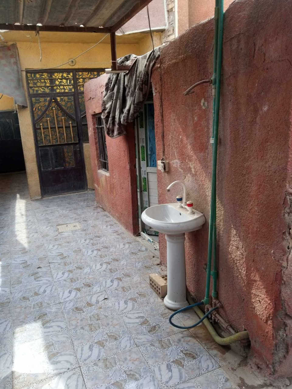 مشتمل • ٧٥م • غرفة وصالة