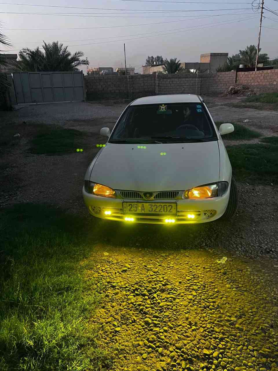 السلام عليكم 
براتون للبيع  السعر 50$ 
كير محرك شرط 
صدر جديد 
تايرات جدد 
تبريد تدفئه 
كهربائيات 
مبدل بونيد فقط 
وبيها بارد رقم كركوك دولي باسمي
***********
 مكاني صلاح الدين
