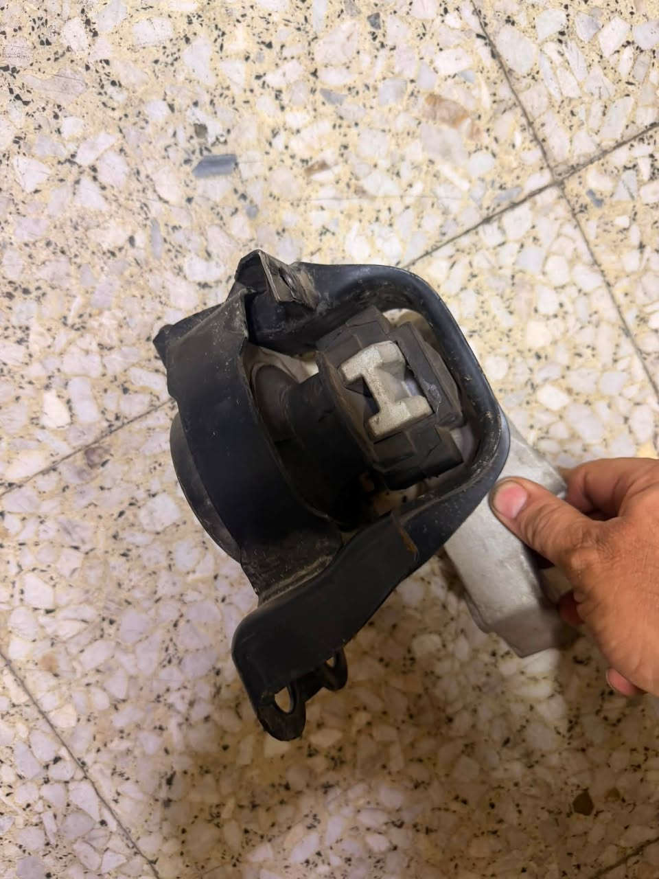 اذان مكينه صني هندي مال تفصيخ ب٢٥ الف مكاني بغداد ***********

