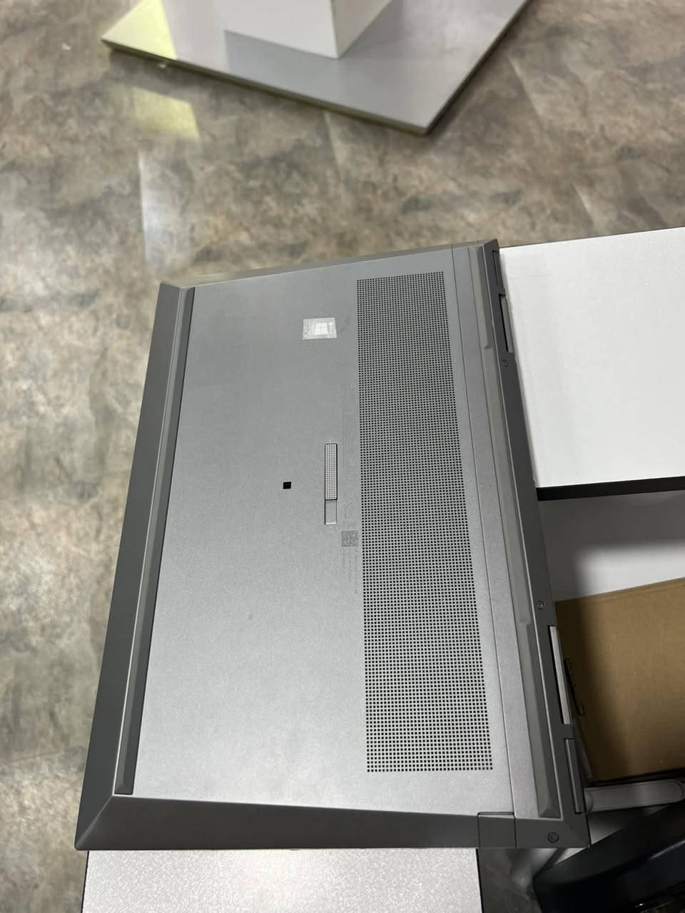 ZBook Fury • RTX A4000 • 32GB رام