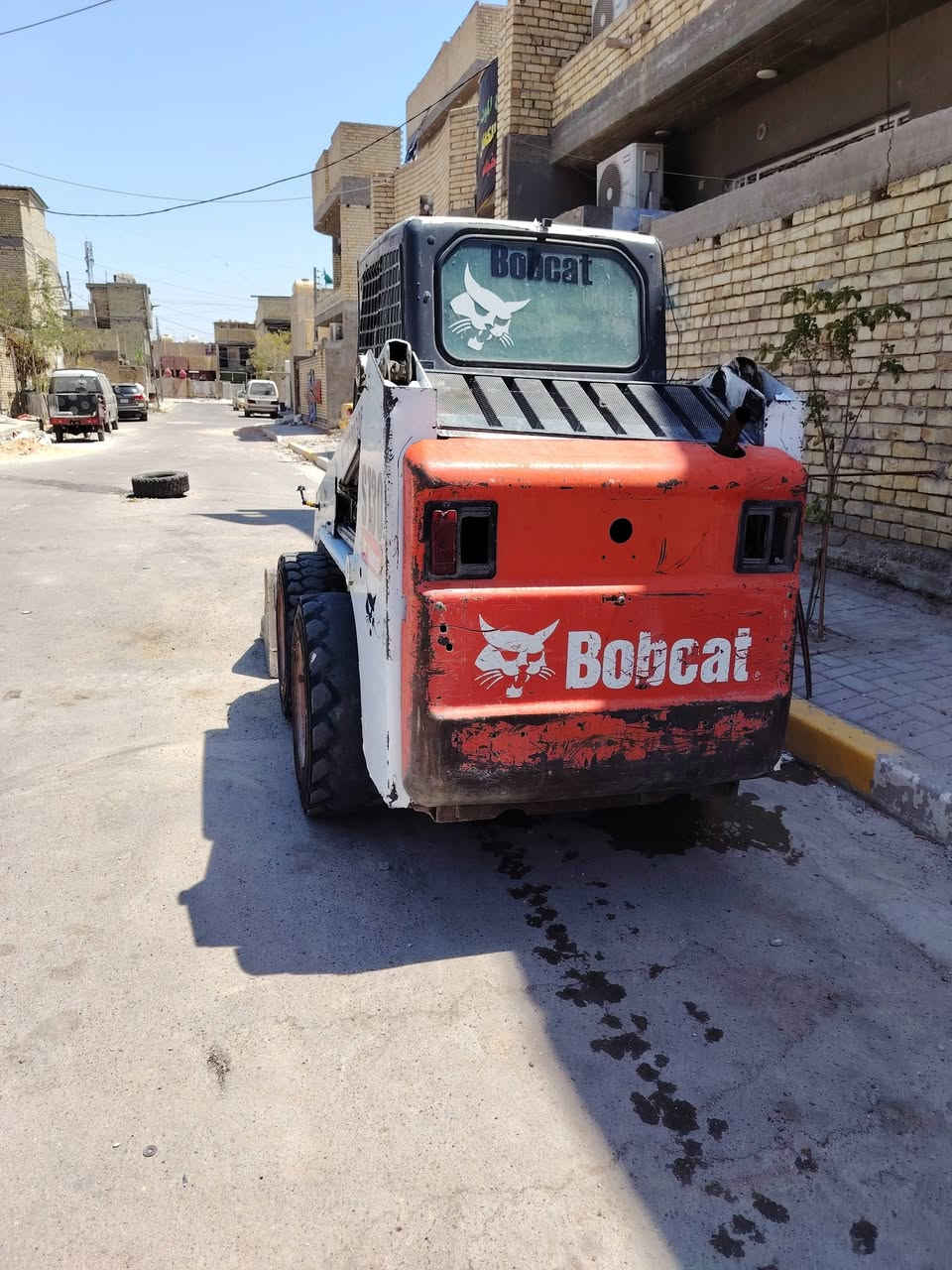 السلام عليكم شفل بوبكات 130 للبيع الشفل مكفول مظخات ومكينة ما مفتوحة تبريد بارد رقم وسنوية اسليمانية     السعر 165وبي مجال استفسار ***********
