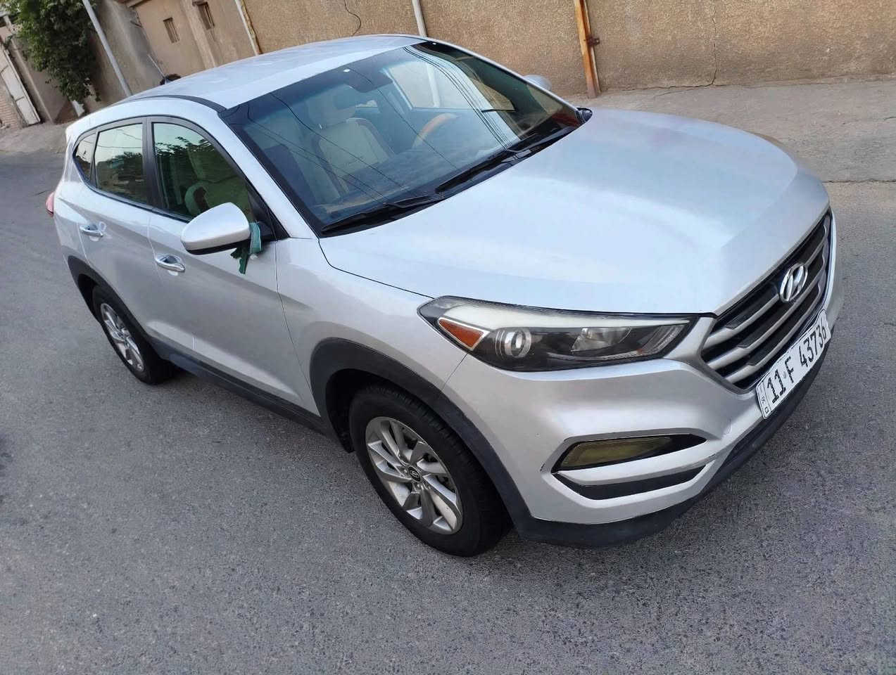 هونداي توكسان 2018 محرك2000
رقم بغداد انكليزي باسمي
ماشيه 64 الف حقيقي
كير ومحرك وتبريد وصدر كفاله 
بدون ايرباك بدون شواصي 
السعر 125 وبيه مجال بسيط
مكلف بالنشر 
***********
***********
