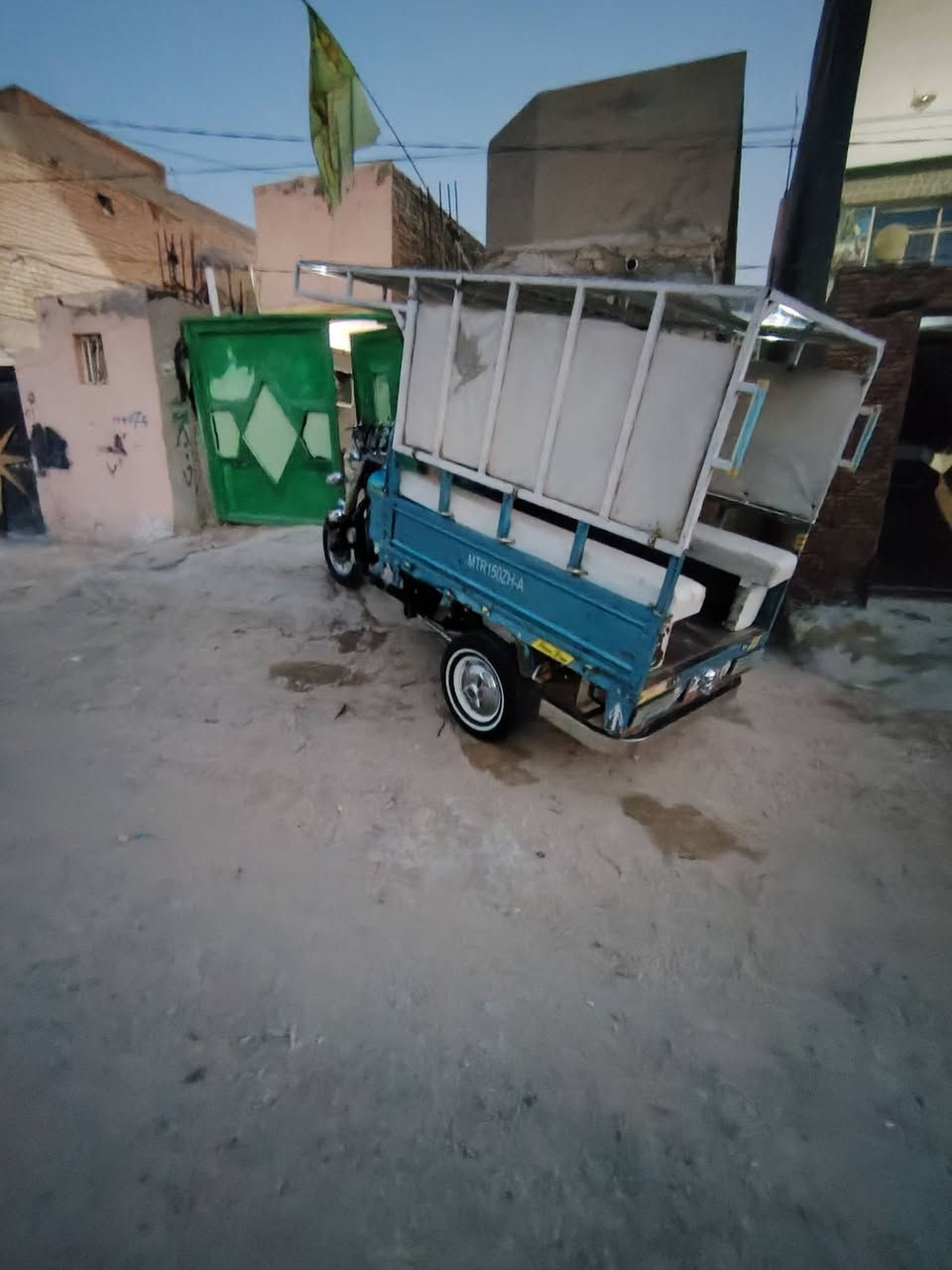 سلام عليكم اخون ام تي أر لبيع مديل 18نضافه شوفت عنك رقم او سنويه مدور ثاني يوم دعاميه ستيل هيه وغرضه ما ينفتح برغي منه متوزي عل بيعه لا ستفسار اكثر تصل عل رقم***********بي وتساب هم
