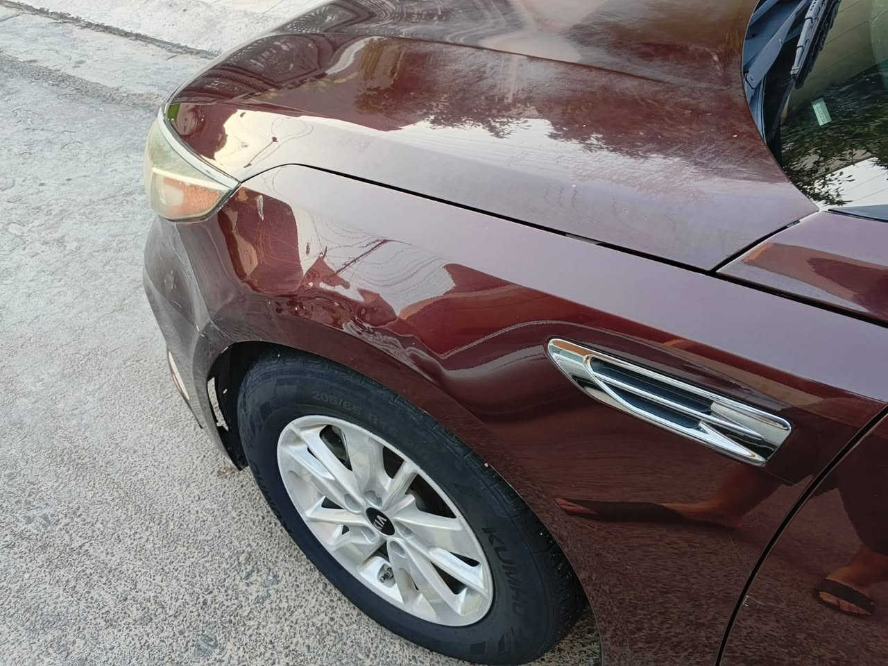 السلام عليكم
كيا اوبتما 2018 وارد امريكي رقم بغداد مواصفات fe العاديه 
شاشه كبيره اشاير بلمري تحديد مسار 
حادثها بنيد فقط وايرباك ستيرن طاك فقط  
ماشيه 85200 ميل السياره 
السياره مجفته قبل 4 اشهر  يم مركز البارق واكو فيديو الها شلون مجفته وشنو الشغلات الي مبدلة بيها 
دوانز وتنقيص دهن ماكو 
تبريد وصدر جيد 
هزه جديدة وسنويه جديدة 2026 
السعر النهائي 125 قفل مكاني بغداد حي الجهاد / حي الحسين 
الرقم ***********
