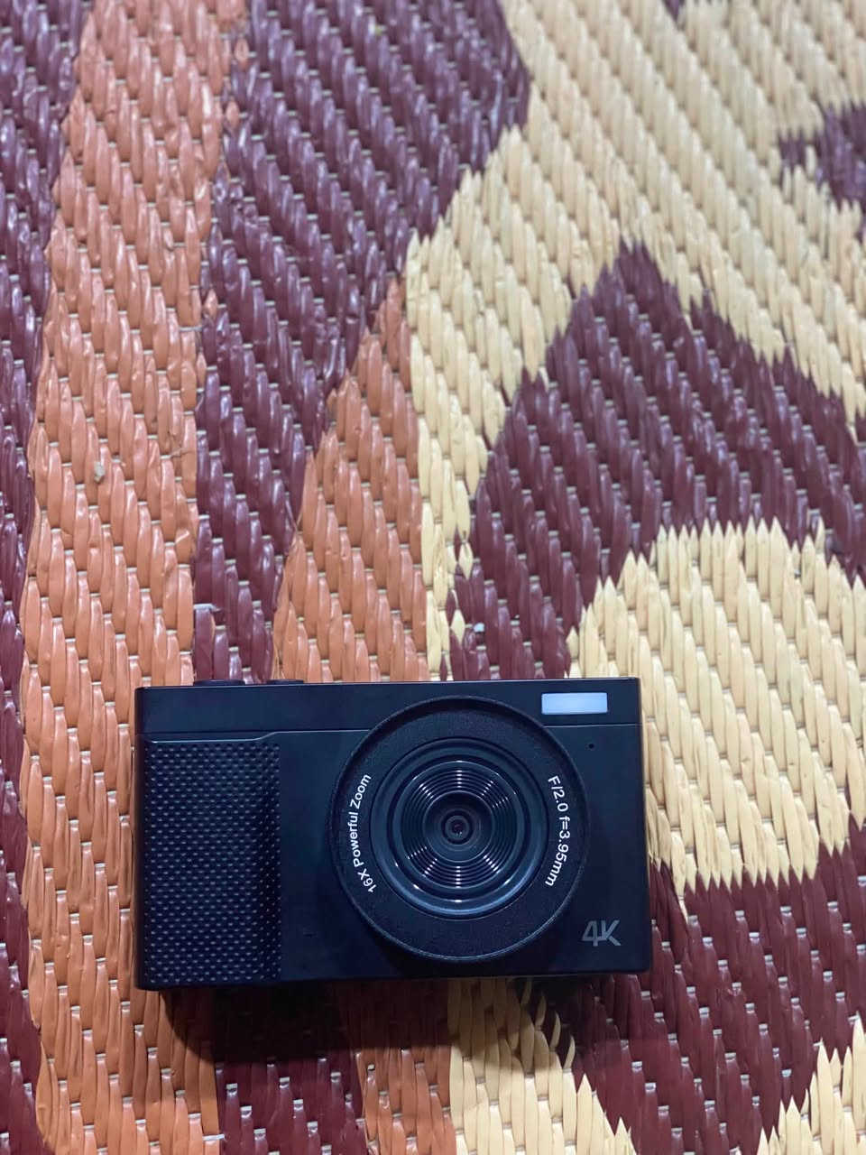سلام عليكم كامير 4k جديدة كامل ملحقاتها شاشة قلاب نضيفة تخبل تصوير يخبل وياها رام سعرها 60 وبيها مجال مكان نجف ***********
