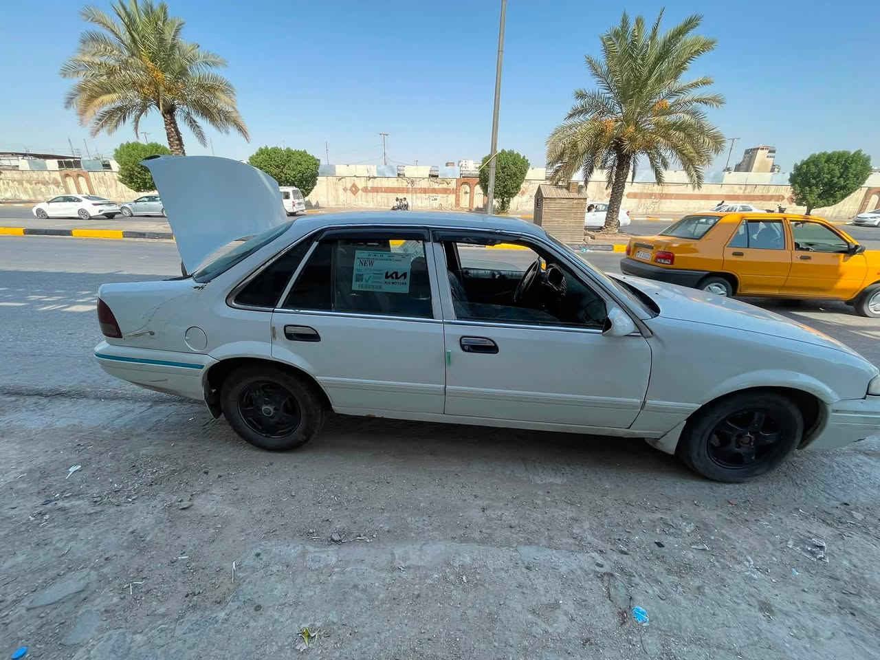 برنس فراشه موديل 1995 سنويه لل 2030 كير محرك لا تنقيص ولا تبخير سياره حلوه كبل للشارع نقصها مشط ستيرن ينزل من ( سعرها 28 وبيها مجال ) مكاني كربلاء ***********
