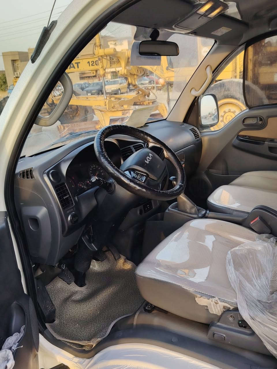 كيا حمل موديل 2023 السياره كلها وضع شركه
السياره اسبير ما نازل السياره مال جناي العنوان واسط الصويرة الهاتف *********** السعر خاص التفاصيل خاص
