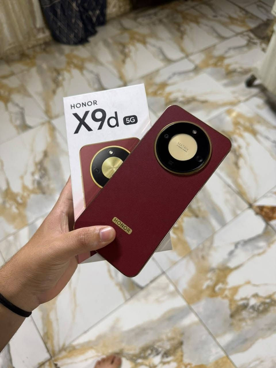 للبيع / مراوس Honor X9d ✨
📍 المكان: بغداد - مدينة الصدر
📱 واتساب: *********** متواجد 24 ساعة صبح وليل
التفاصيل:
الذاكرة: 256GB
العشوائية: 12+12 GB RAM
اللون: اللون المميز
الحالة: كله شغال - مامفتوح ولا مصلح Waterproof
الاستخدام: استخدام قليل - اني جناي ايفون اخذته بـ 510
الملحقات: مع كارتون مطابق
الفحص كامل:بصمة داخل الشاشة ✅ - تجي تشوفه تفحصه على راحتك مابي عطل او مشكلة
💰 السعر: 375 وبي مجال - جوه السوق
متوفر مراوس ايفون
