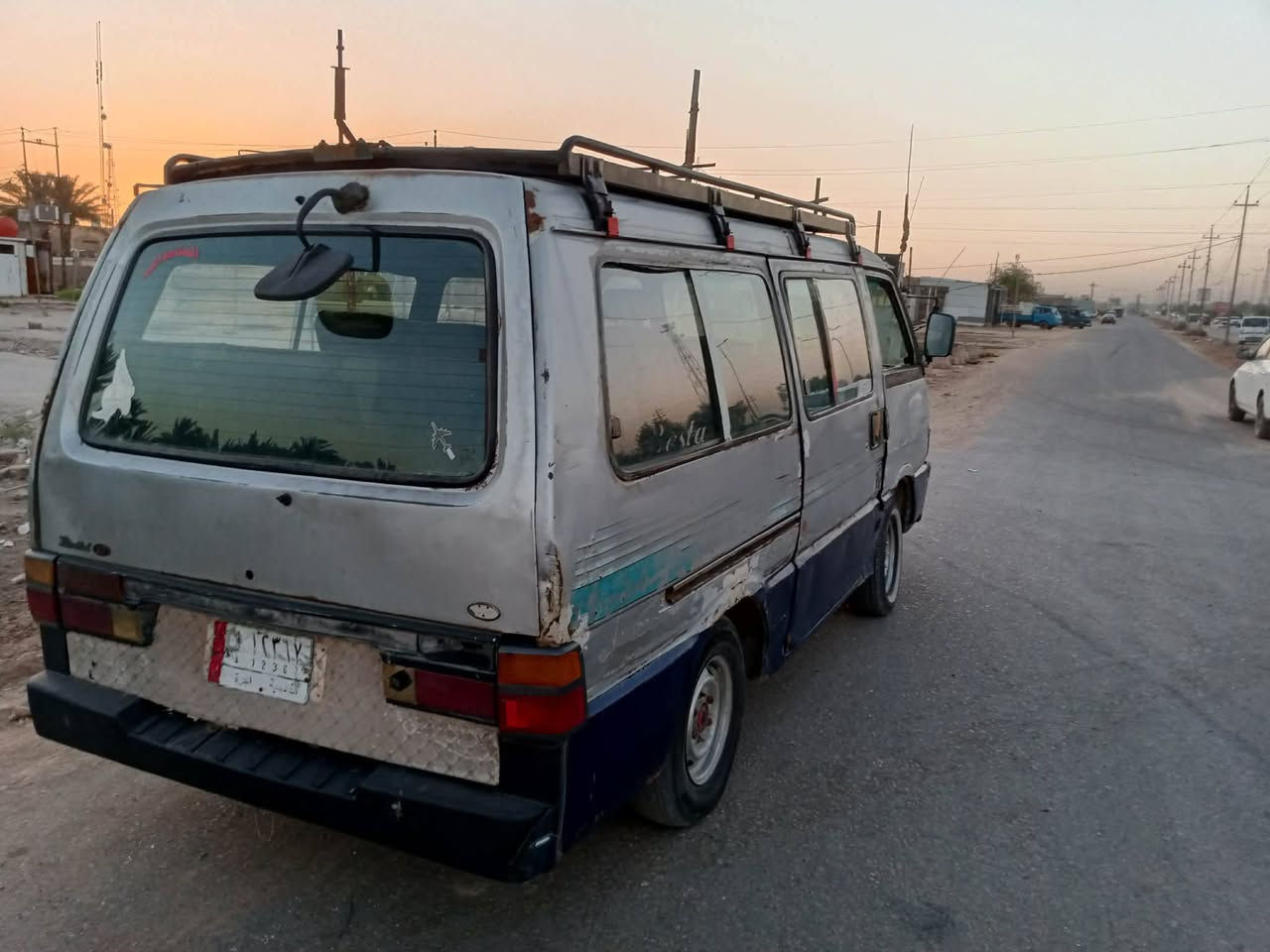 سلام عليكم كيا البيع موديل 94 سنويه صاقطه بل 19 مامطلوبه غرامات سياره كشره حلو دواخله حلوه بيه بخار بيعك كايمه المكان القاسم سعر 12 رقم ***********
