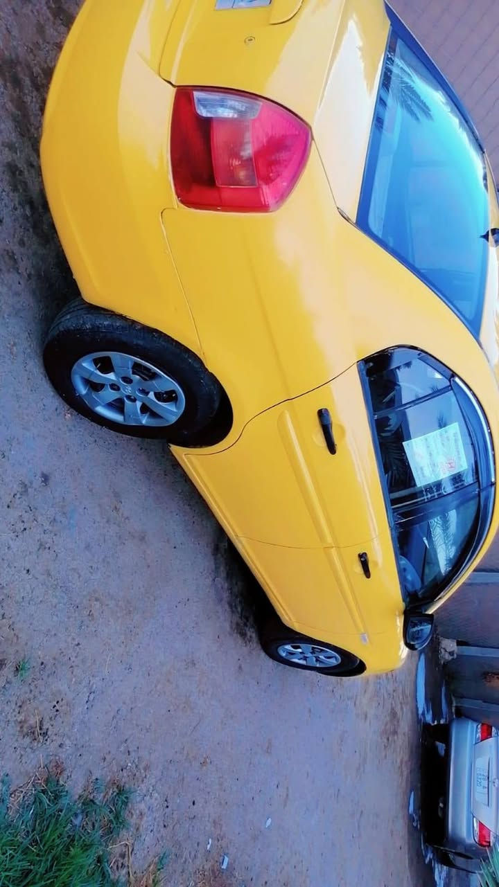اكسنت للبيع موديل 2009وارد خليجي فقط جاملغ تبديل امامي جهه السائق  محرك 1600جديد كير جديد حداديه جديده تبريد ثلج رقم نجف تحويل مباشرالسعر 65وبيه مجال قليل العنوان كوفه عباسيه لاتصال ***********
