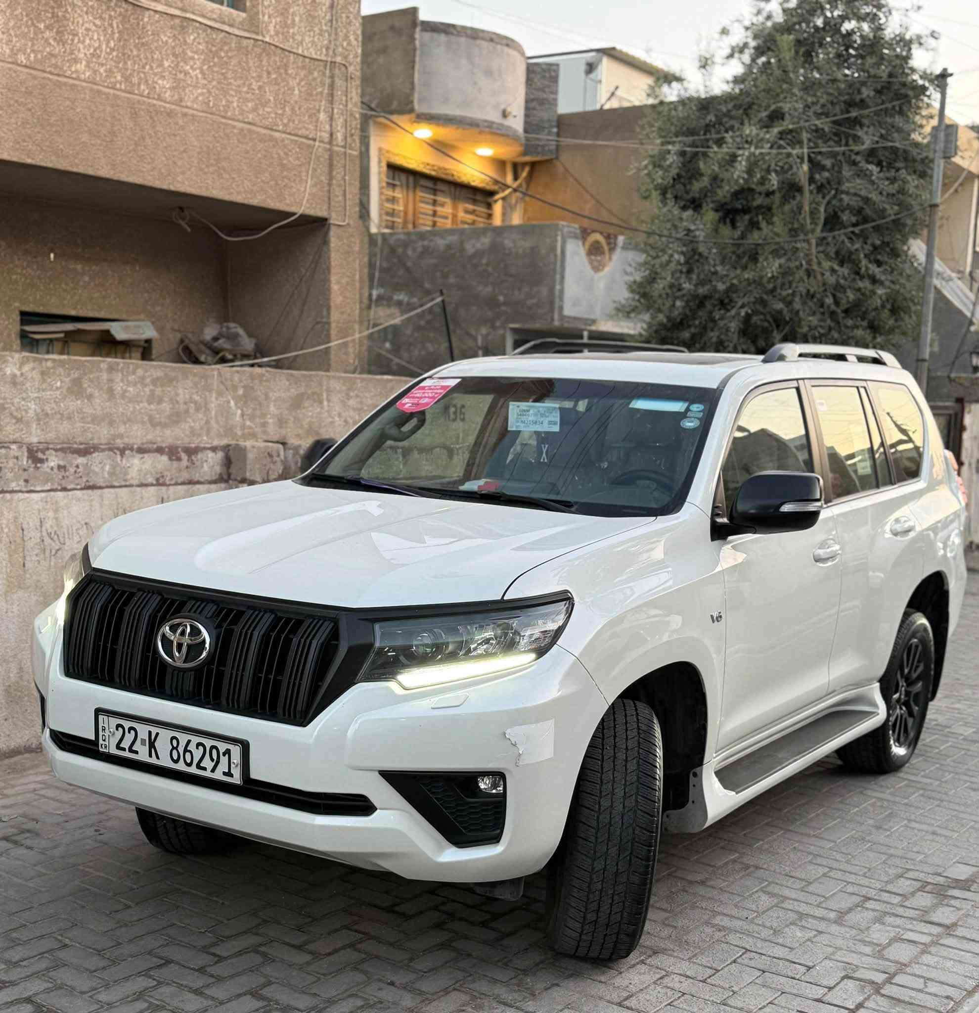 برادو 2023  TXS خليجي ساز ماشية 56 الف مكفولة كفاله عامه رقم اربيل بأسمي هزة سنوية رقم جديد فول مواصفات وجديدة جداً بدون اي نقص دبل تانكي  السيارة مكانها بغداد السيدية السعر 460 وبيها مجال بسيط للأستفسار *********** السونار مرفق بالصور
