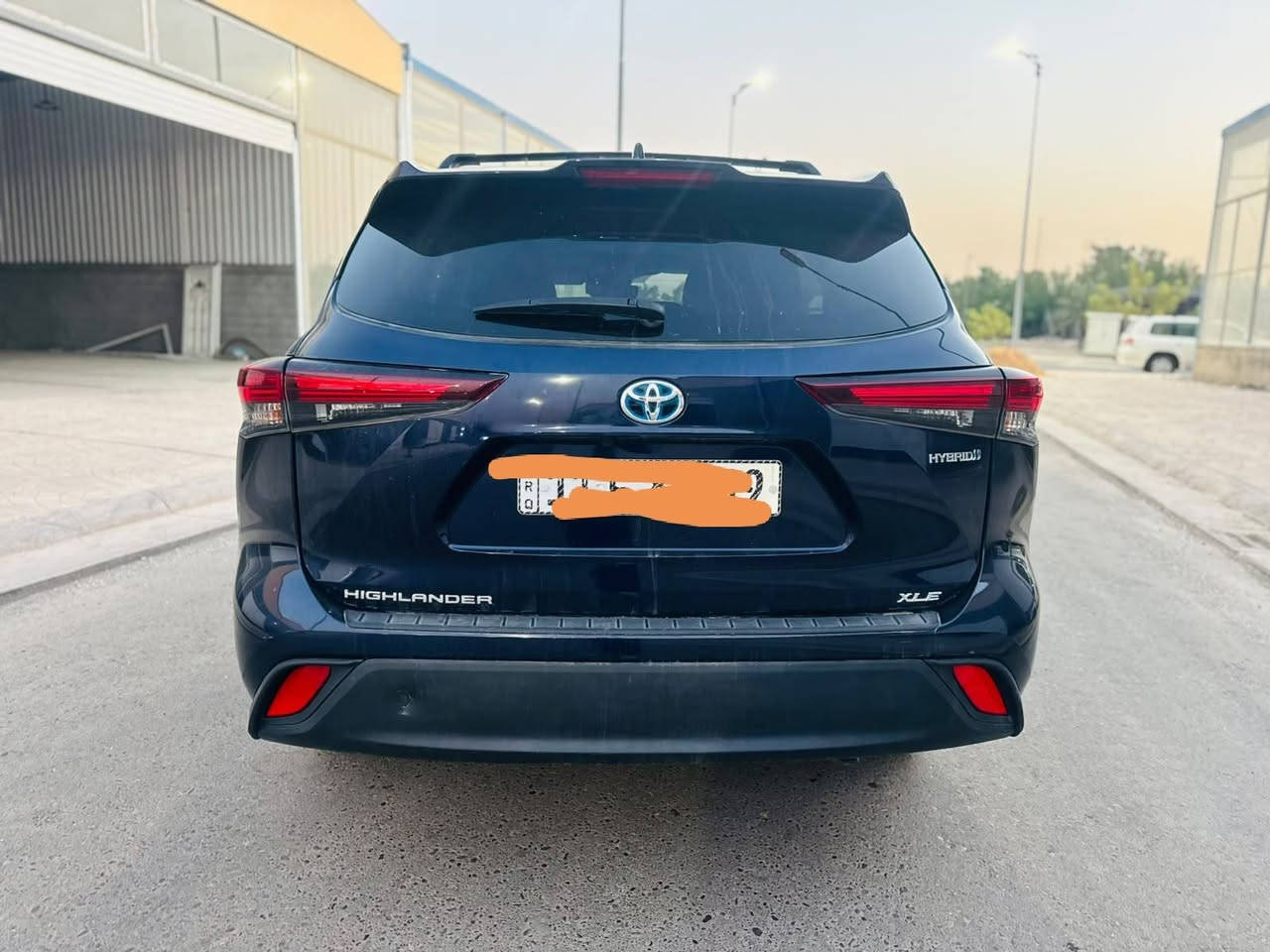 هايلاندر هايبرد ٢٤ XLE  للبيع والمراوس حسب القناعة
قطعة وحدة صبغ بنيد فقط سيارة كلها بلادي مواصفات فول
***********
