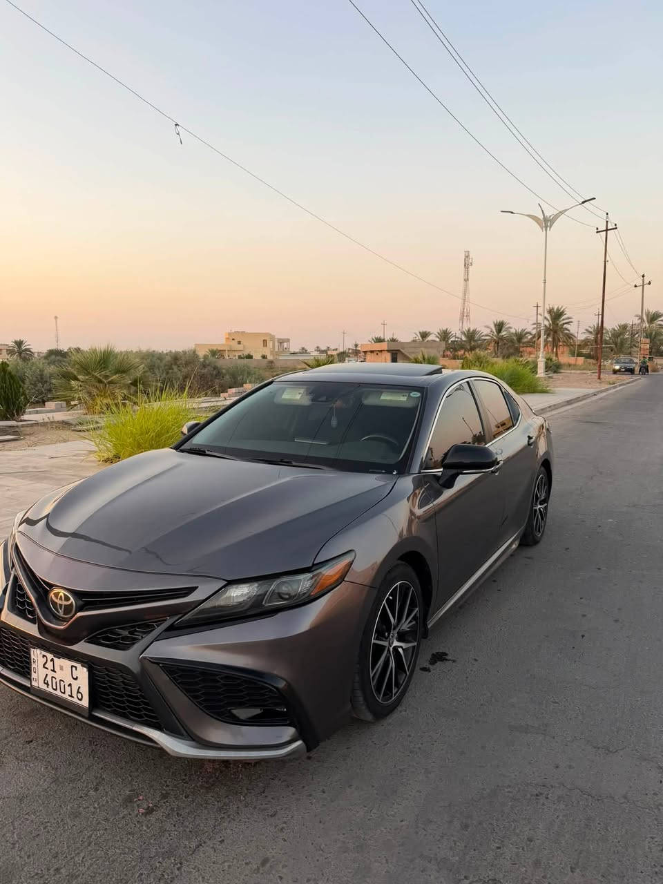 كامري se 2023 امريكي بلاك
محرك 4 2500 سلندر
حادثها سرقة قطعه وحده فقط البنيد يعني بدون حادث
السيارة
فول مواصفات :
فتحة
صما
كشن جلد
شاشة كار بلاي
سستم صوت
كروس سرعة
نحديد مسار
شفتات ستيرن
مودات قيادة
قيادة ذاتية
رادار
كامرا خلفية
وبعد موصفات الse معروفه
رايدها ب193$ و بيها مجال بسيط
مكان السياره العلم
***********
