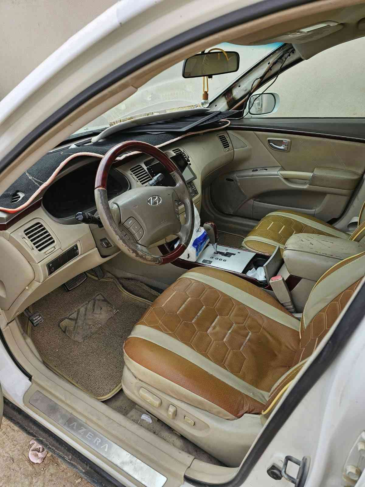 ازيره • ٢٠٠٩ • بدون سنويه
