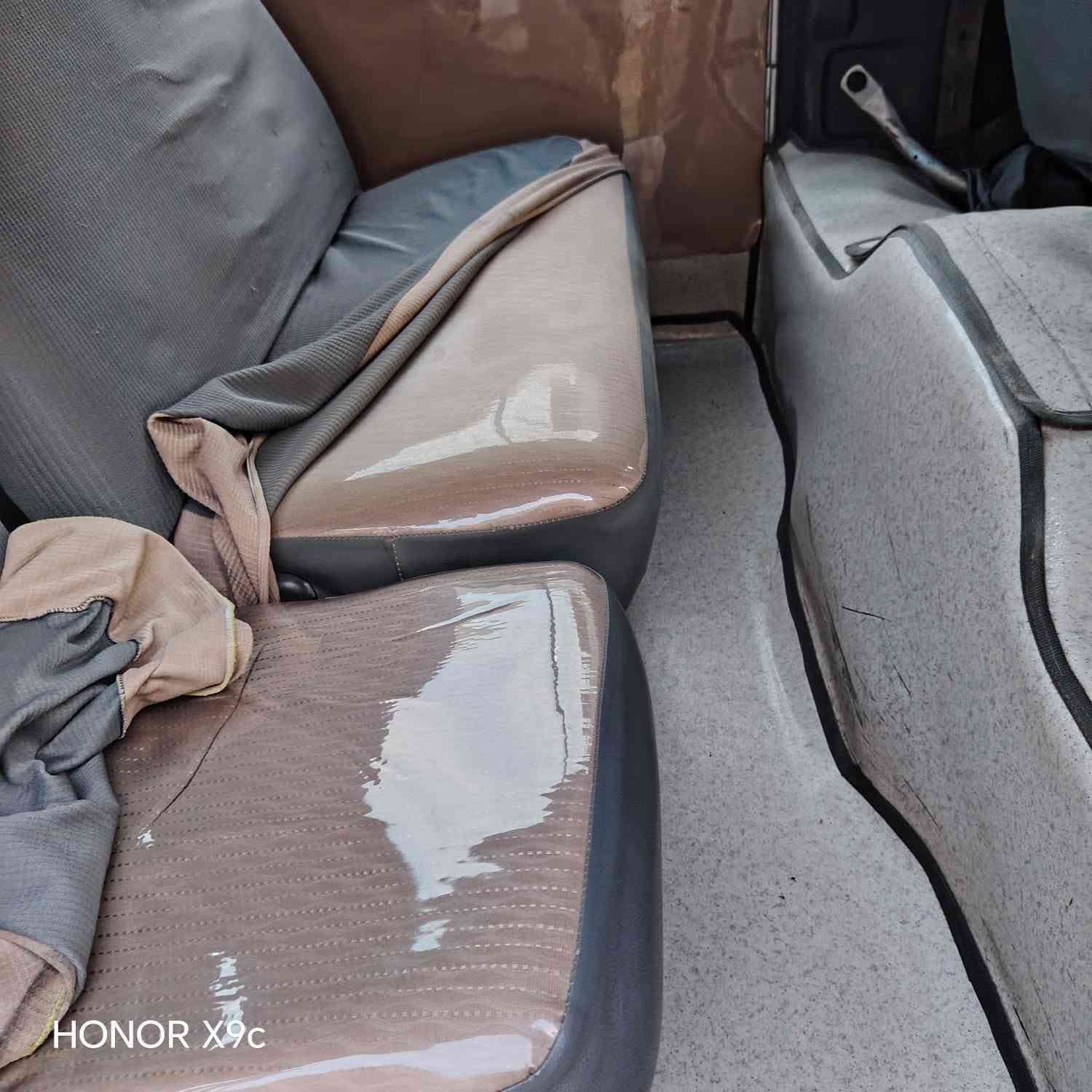نيسان رفان • موديل ٢٠١١ • مكينة جديدة