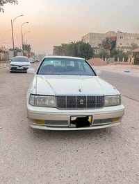 راس الثور فلات للبيع موديل2000 كفاله سياره من الكصه والنقل جثه والعيب ...