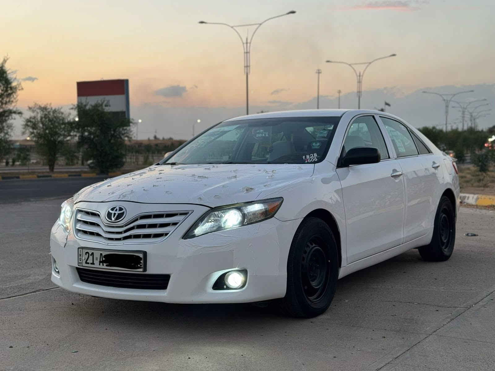 سيارا كامري موديل 2011 كندي ماشي 160 مواصفات فول بس لون ابيض ثلاجي سنوي 2028 رقم دولي مو سلايت تحكمات تجوا كامر شاشة أمام مكان مناضر كشن كهربائية تبريد ثلج داخل اصفر كيج ابيض زينون جامات كهربائية قفل مركزي ايبيس أربع قطع صبغ شبر بي ورا بكلايت حته دشبول بلادي  عنوان كركوك رحيموا.   ***********.  ***********.   بي دفتر بنزين موجود.

