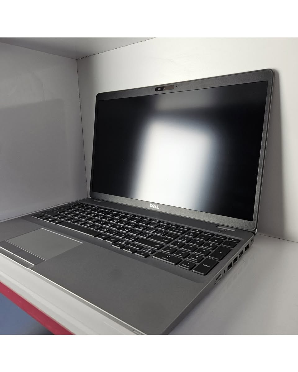 🔥 أرخص لابتوب هندسي بكرت شاشة احترافي Quadro! 🔥

💻 Dell Precision 3551
🚀 قوة هندسية وسعر اقتصادي… بس بـ 590 ألف دينار!

✔️ المعالج: Intel Core i7-10th H (الجيل العاشر فئة H)
✔️ الرام: 16GB DDR4
✔️ التخزين: 256GB SSD M.2 NVMe
✔️ كرت الشاشة الخارجي:
 NVIDIA Quadro P620 4GB

✔️ كرت الشاشة الداخلي: Intel UHD Graphics
✔️ الشاشة: 15.6 إنش FHD بدقة 1920×1080

🎁 يشمل العرض:
🖱️ ماوس + 🎒 حقيبة لابتوب + 🖱️ ماوس باد
🚚 توصيل مجاني إلى جميع المحافظات .

🔹 الحالة: وارد أوروبي، نظافة 95% فما فوق.
🔹 ضمان فحص وتشغيل أمام المندوب مع ضمان اسبوعين حقيقي 

💼 مناسب للمهندسين وطلاب الهندسة والمصممين وبرامج AutoCAD وSolidWorks والبرامج الهندسية.

📩 راسلنا الآن على واتساب واحجز جهازك بسعر مميز  ومعقول

نص مكتوب في الصور:
- Dell precision 3551 GPU : 4GB p620 *********** دكان للحاسبات