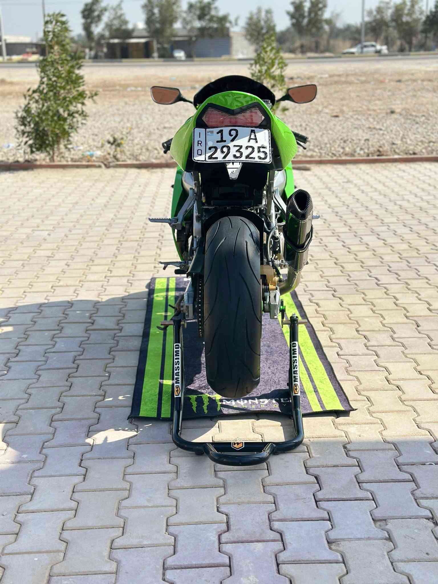 كوساكي 636 • ٢٠٠٤ • نضيف