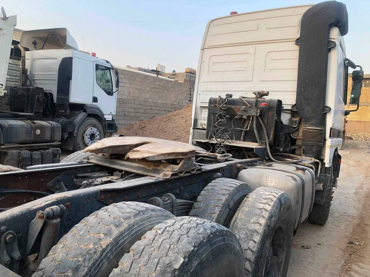 السلام عليكم اكتروز للبيع موديل ٩٨ رقم بغداد دولي ثلاث لوحات  حموله ٣٦ الاستفسار على هذا الرقم ***********
