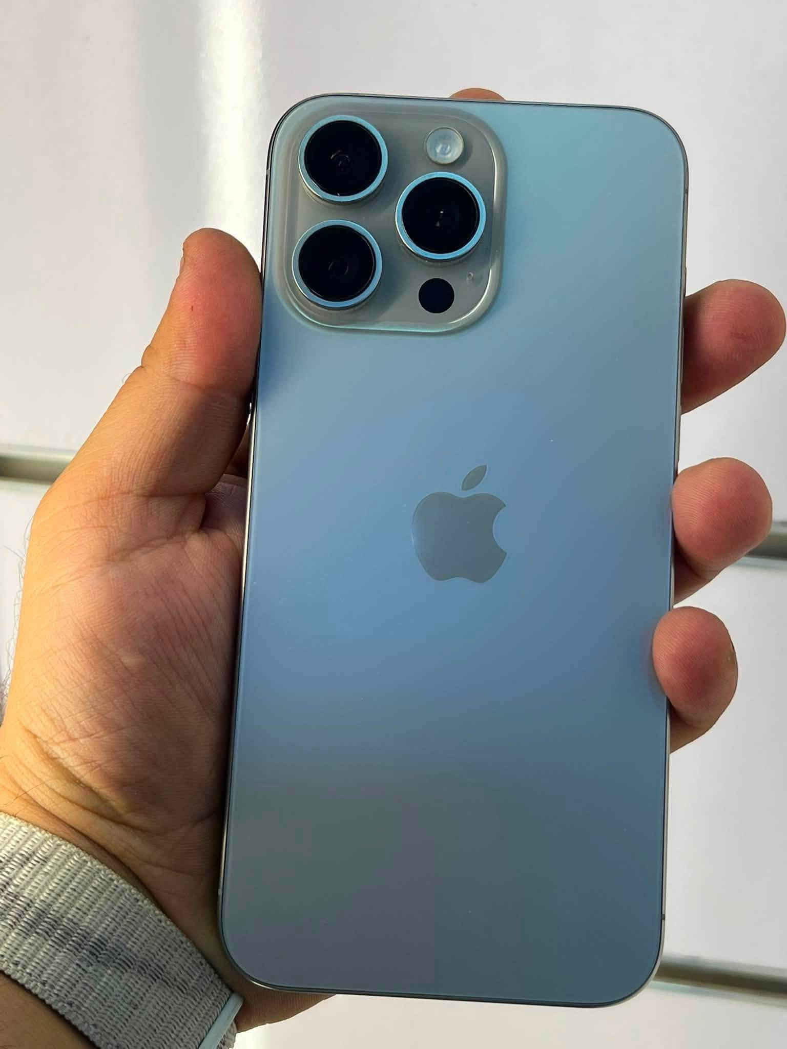 📱✔️iPhone 15 Pro Max Titanium
ايفون 15 برو ماكس  تيتانيوم

ذاكره 256

بطاريه 85

نضافه الجهاز 100‎%‎ 

تك سيم  

موصل / حي السكر 

توصيل ماعندي

 ماداخل اي صيانه وضع شركه اذا ماحبيت تاخذ الاحسن منه

***********
