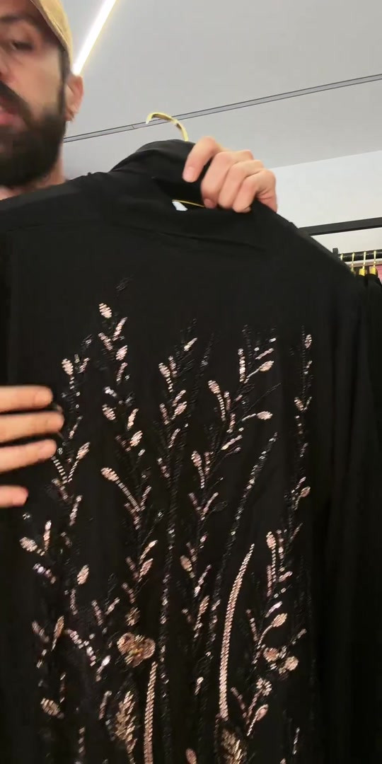 ملابس