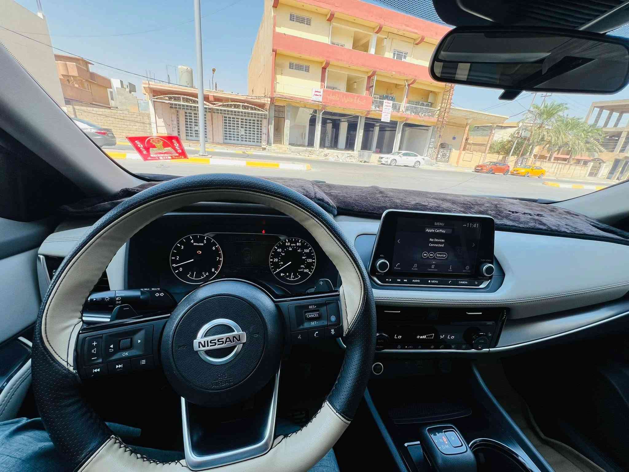 نيسان روج 2023
SV
بصمه
تشغيل عن بعد
كشن كهرباء
تبريد لمس شاشه منفصل
كامره خلفيه
حساس خلفي توقف ذاتي
رادار امامي
رادار جانبي
بانوراما 
تحديد مسار
قياده ذاتيه
تبريد خلفي
خمس وضعيات قياده 
هندبريك دكمه 
اوتو هولد 
صبغ جاملغ مع حافة البنيد فقط بدون دواخل 
باقي سياره كفاله من كلشي 
رقم اربيل 
وكاله تحويل الي يعجبك
سياره جاهزه بدون اي نقص 
محرك كير تخم تاير تيريد ثلج 
السعر 150بيها مجال بسيط
صلاح الدين تكريت 

***********
