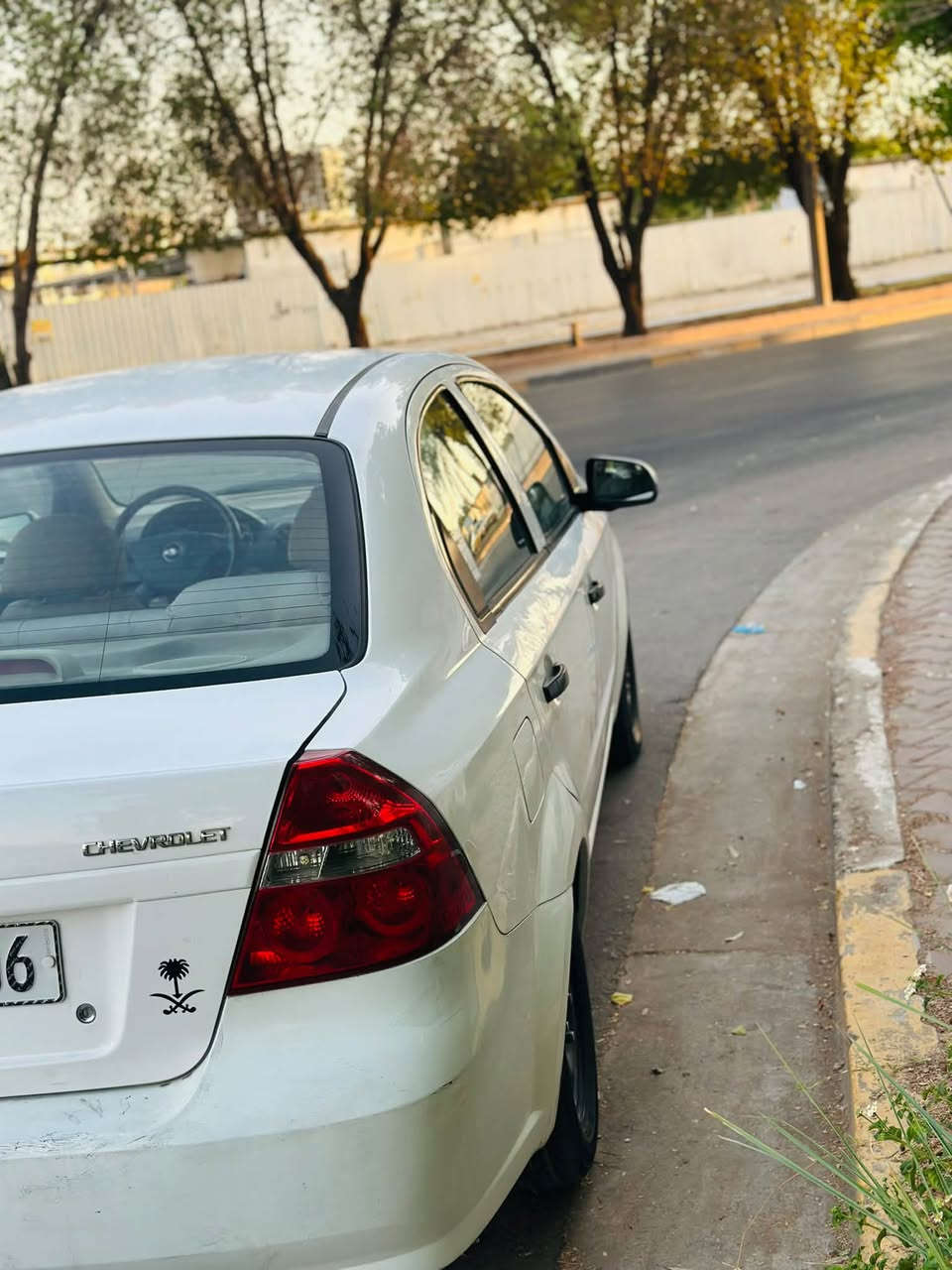 سلام عليكم افيو خليجيه مال شركه مكينه مفتوح كير مكينه صدر تخم تاير تبريد كله جاهز ترايك وين يعجبك بيه صبغ جاملغ مامي اثر شخط وبيه داير خلفي سياره اي نقص مابيه سعر 60وبيه مجال بصيط مكان سياره بغداد حي جهاد ***********
