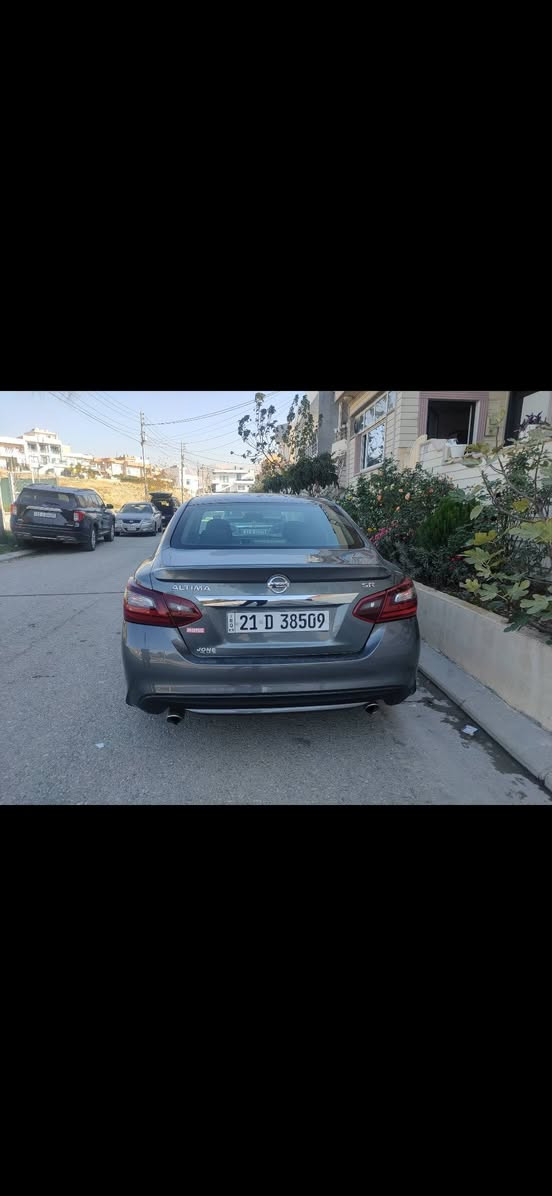 التيما موديل 2018 مواصفات SR حادثه خلفي وسرقة رادار ومازدات
اقره تفاصيل وشوف صورها وصورة الحادث قبل لا تتصل 
محرك وكير بشرط مكفول
ماشية 90،600 ميل
السيارة بدون صبغ بدون اي دواخل سونار موجود
سيارة حيل جديده ونظيفه وما بيه اي نقص 
شرط تحويل 
مكانه بغداد
عارضها ب117 وبيها مجال بسيط
للاتصال ***********
