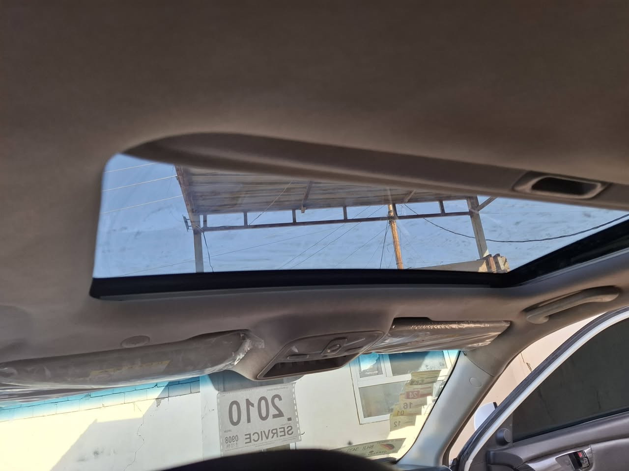 لسلام عليكم كيا اوبتما ٢٠١٠ سياره ادوات سياره لمتد يعني فول تبريد ثلج كير محرك شرط صدر جديد سياره جاهزه ماتصرف عليهه كلشي شرط بدون رصعات محرك ٢٤٠٠ مكلف بالنشر عل خاص ماجاوب اتصل على الرقم ***********
