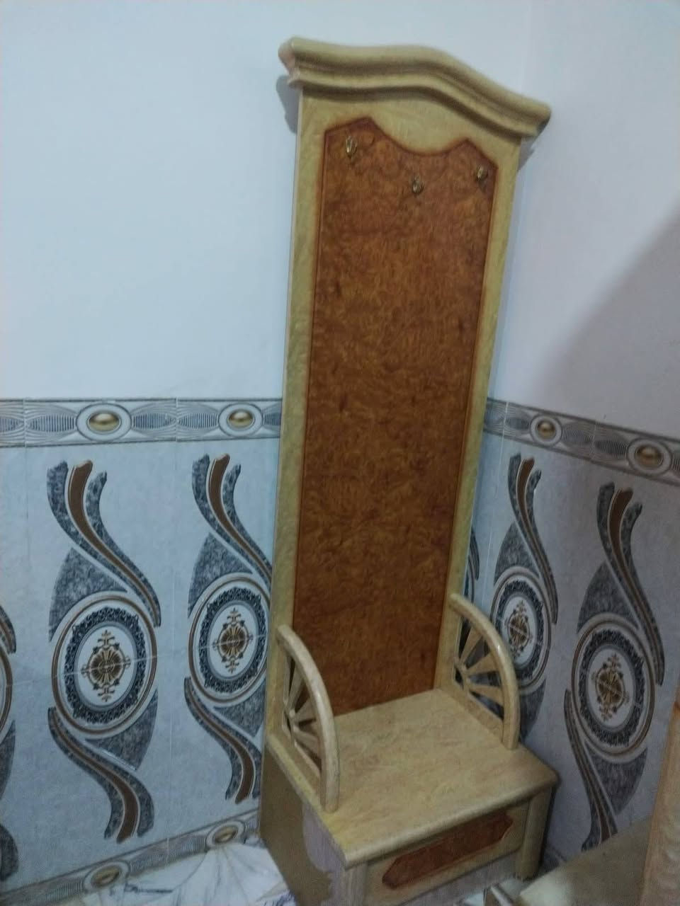 السلام عليكم غرفه اخشاب السعر 225 وبيها مجال ***********
