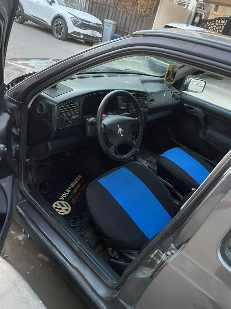 كولف mk3 موديل92 مكينه2000 جديده مكفوله كير اوتو مكفول
رقم بغداد انكليزي تحويل مباشر
 تبريد شغال ثلج غاز فرنسي صدر نضيف داخلهه حلو مدوشمه وشاشه بدون حادث ولا تبديل ولا خياس صبغ جماليه فقط  السعر40 ***********
