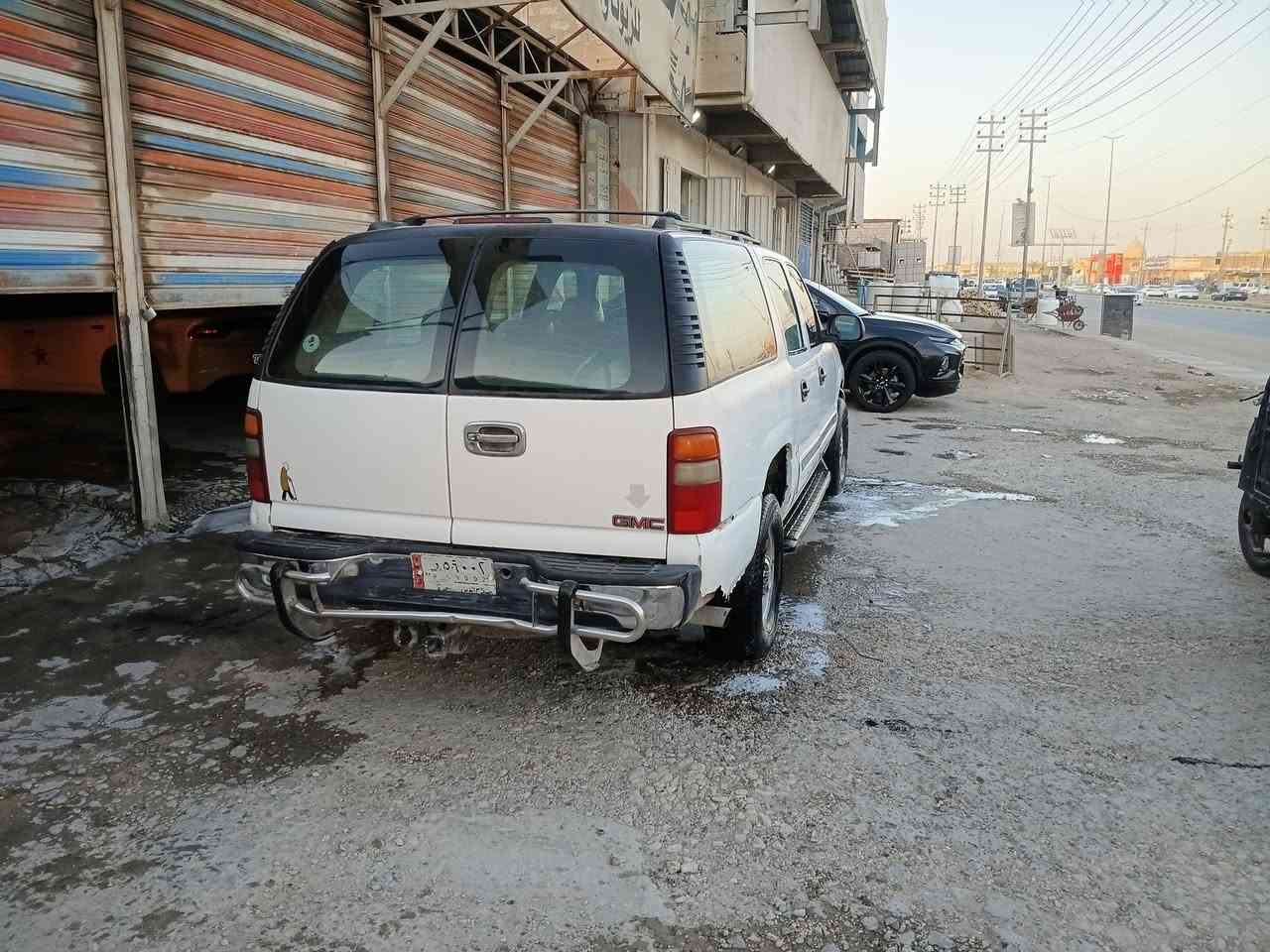 الفنيه للبيع مديل ٢٠٠٢بيضه رقمها احمر صلاح الدين تبريد شغال سعرها ٥٠وبيها مجال حك الجيه مكان النجف رقم التلفون ***********
