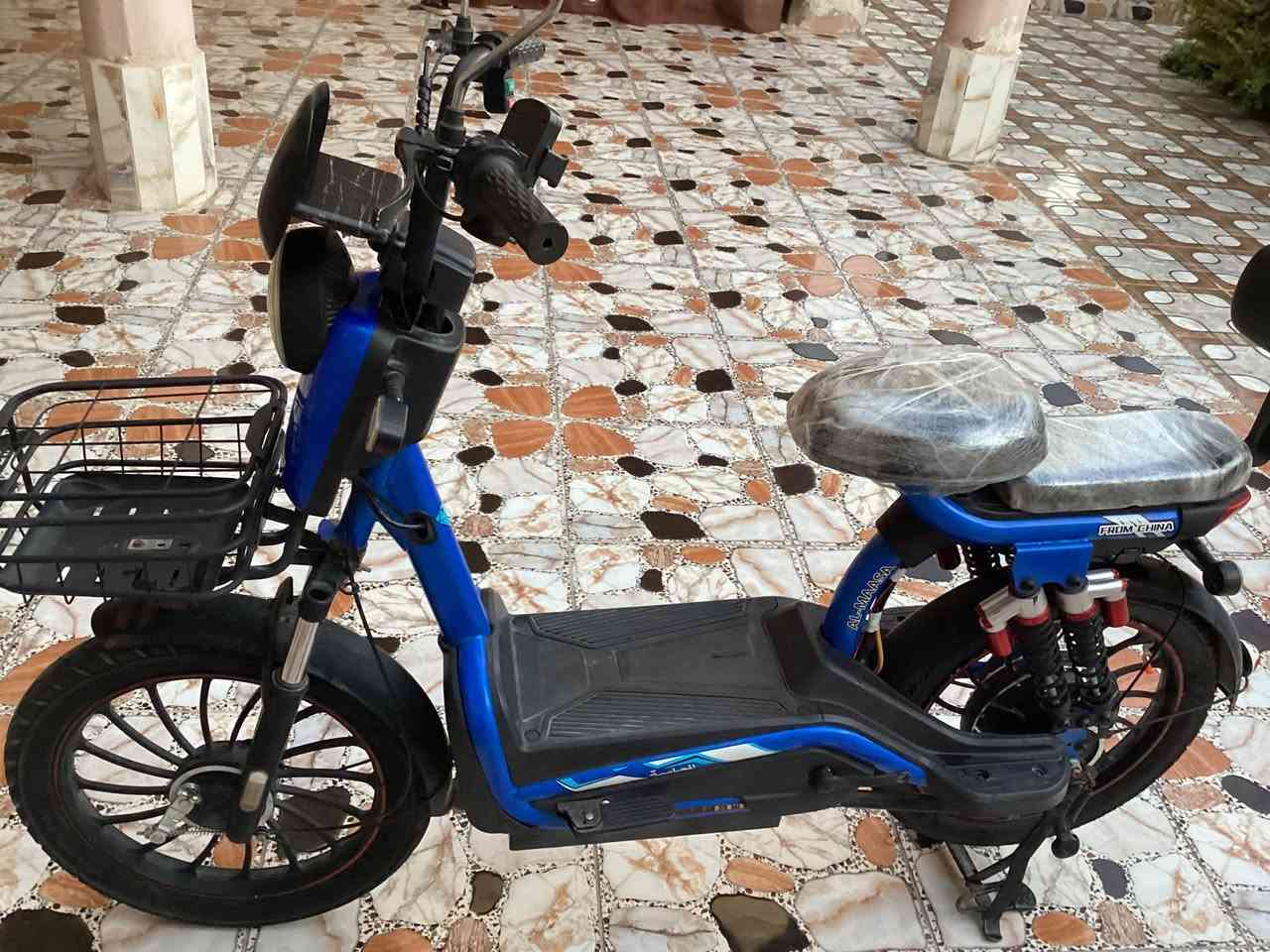 باسكل شحن للبيع يحتاج بس بطاريات فقط
السعر 350 
الرقم***********
