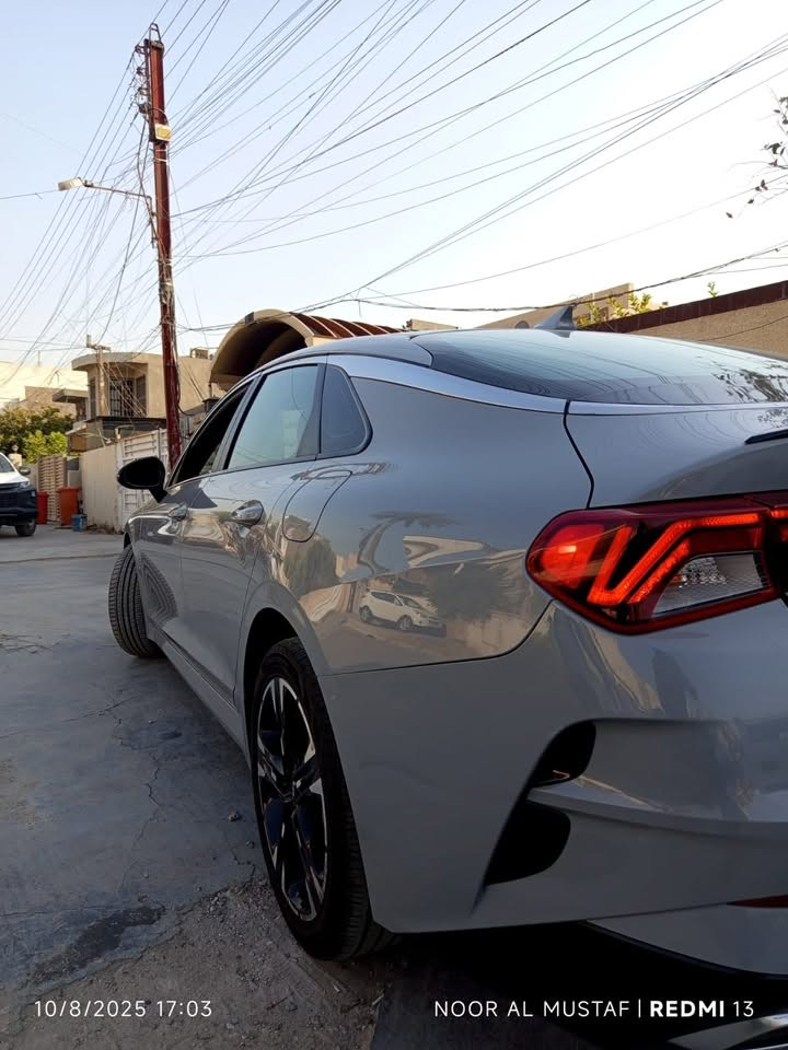 سلام عليكم kia k5 Gt-line 2023
داخل احمر

مكفوله شواصي لغد محرك كير تبريد كله بلادي مال شركه مملعوب بيه حتى الغاز مال تبريد والصدر بلادي مملعوب بيه

كشنات كهربائيه 

شاشه متصله 

ابل كار بلي

السياره بيه خير من الله مواصفات 

السعر 178 اوبيه مجال 
العنوان بغداد
رقم التواصل 
***********
