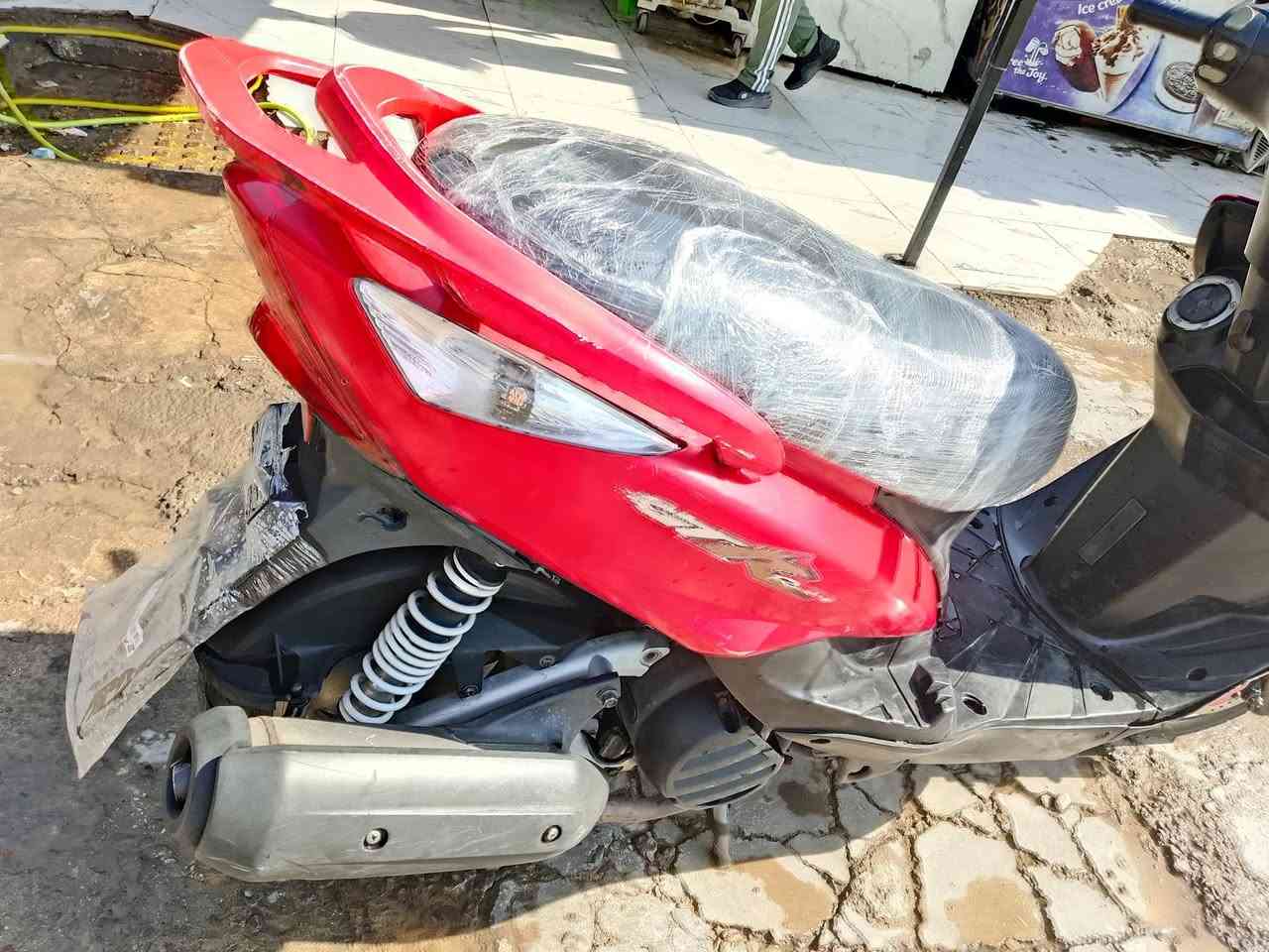 سلام عليكم دراجه جيتار ثعلب للبيع مكفولة كفالة عامة لا تبخير لا نضوح مكينة ناعمه من يدك للشارع السعر 750 وبيها مجال مكان بغداد جسر ديالى ***********
