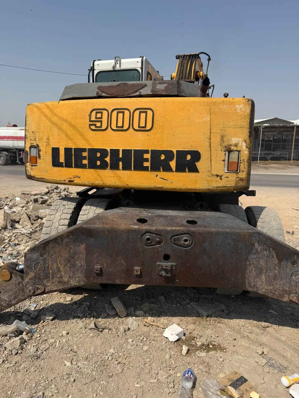 سلام عليكم حفاره  حجم 900 كفاله عامه من كول نواحي رقم جديد إنكليزي كبل تحويل لاتبخير ولاه تنقيص جهزا العامل مابيه اي نضواح مكينه على ايدي خير من الله اي ستفسار اتصل *********** السعر 230وبيه مجال مكاني بغداد تاجي
