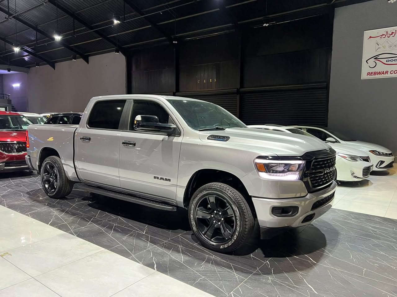 رام. RAM

السعر. 275 ورقة بي مجال 

موديل. 2024
محرك. V8. 5.7
ماشية. 28 الف
باب طويل بدي قصير 
دفع خلفي. 2*4
شاشة تيسلا. نقطة عمياء تحديد مسار 
كشن هيتر. 
ارباك فقط برده طاك 
ضرر جاملغ امامي وخلفي نص باب صبغ بدون دواخل كلشي بشرط
تترقم. اربيل دهوك سليمانيه
رقم الشاصي. 1C6RREFT0RN157742

***********
***********
العنوان. اربيل. أربيل, العراق
