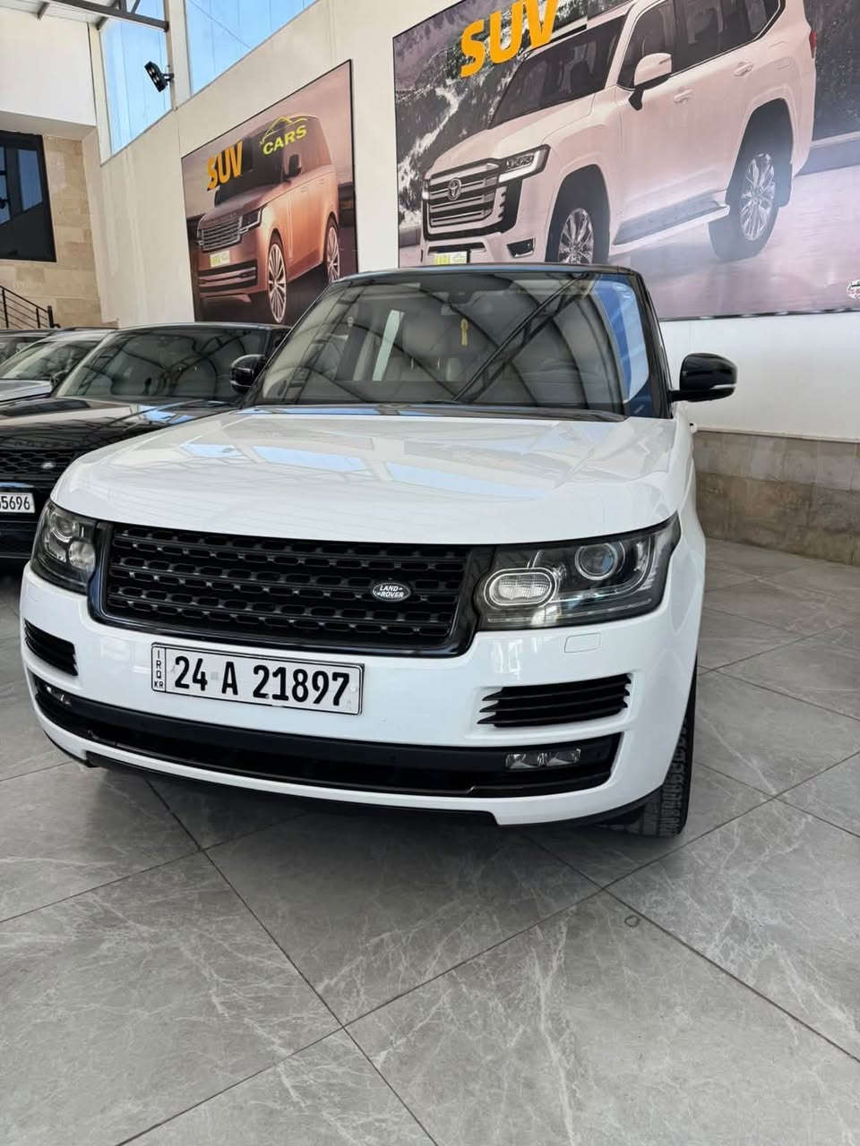 🔥 للبيع Range Rover 2016 – أبيض 🤍 🔥
للبيع رنج روفر موديل 2016، لون أبيض، شكل وهيبة الرنج المعروفة 😍

📌 المواصفات:

• موديل: 2016

• اللون: أبيض

• ماشية: 125,000 ميل

• واردة عن طريق شركة سردار

• Clean Title – كلين تايتل

• صبغ: مجرد بخ بسيط بين باب نفر الأمامي والخلفي

• باقي السيارة بحالة ممتازة حسب الفحص

• رقم دهوك وجاهزة للتسجيل/الاستخدام

• السيارة موجودة في دهوك

💎 مواصفات Range Rover L405:

• دفع رباعي 4×4

• قير أوتوماتيك 8 سرعات

• تعليق هوائي Air Suspension

• نظام Terrain Response للطرق المختلفة

• مقصورة فخمة ومقاعد جلد

• كاميرا خلفية وحساسات

• تشغيل بصمة / Keyless حسب الفئة

• فتحة سقف حسب التجهيز

• نظام صوت فاخر حسب الفئة

🚙 الرنج روفر 2016 معروف بالفخامة، الراحة، القوة، وقدرته العالية بالطرق والسفر، ومع نظام الدفع الرباعي والتعليق الهوائي يعطيك قيادة مريحة وفخمة بنفس الوقت. (Edmunds)

📍 المكان: دهوك

📞 للاستفسار والتفاصيل: مراسلة خاص

او اتصل عل هذا رقم 

***********

❗ السيارة قابلة للفحص بأي مكان تختاره، والجاد يتفضل.
