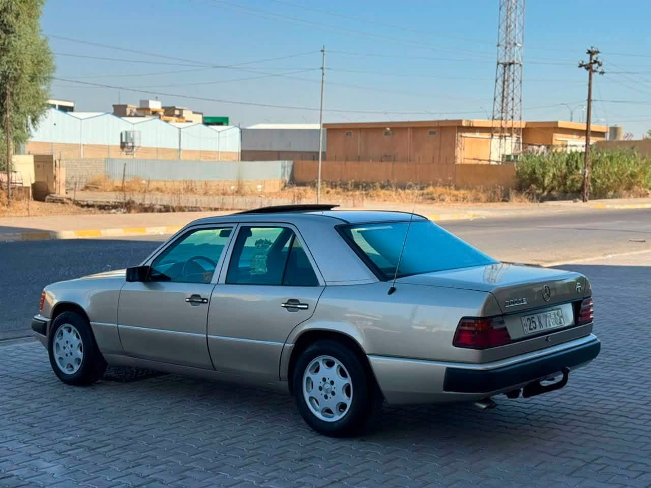 للبيع مارسدس دب موديل 1991محرك محور بطه 2500ديلكو تبريد شغال سلايت طكتين شغال مصبوغ عام للجمالي بدون ضربه بدون خياس قواعد دبلات سليمه رقم كركوك دولي سنويه مشروع وطني مجدد لحد 2031بسمي سعر 65بي مجال
***********مكان سياره كركوك
