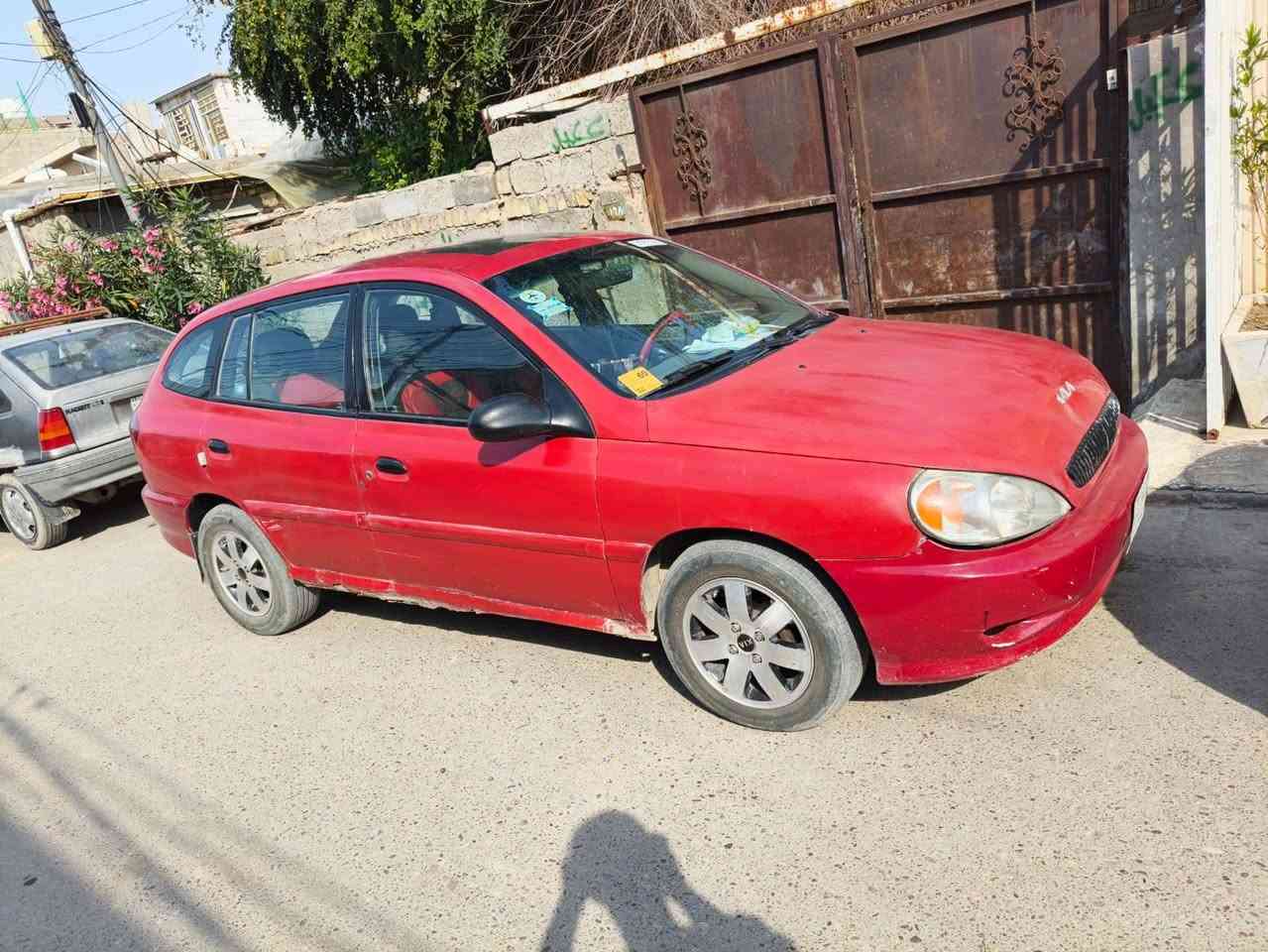 كيا ريو اوتوماتيك موديل 2001 بغداد الشعب حي البساتين ***********السعر33
