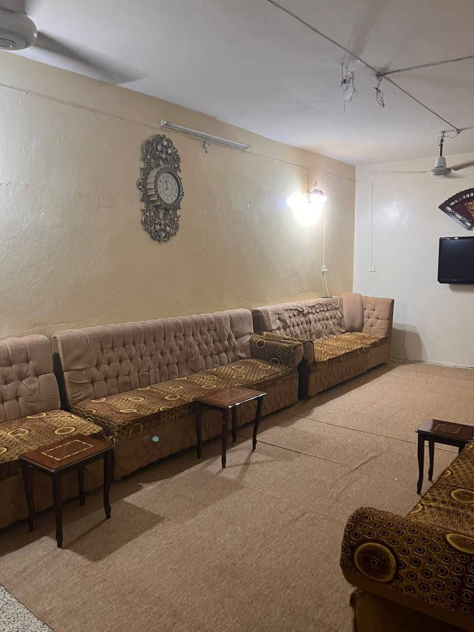 بيت البيع طابو صرف المساحة 200 متر
العنوان الحي العصري مقابيل المنتزه الجديدة 

للاستفسار تصال ***********

من رخصت القامين على هاي المجموعة
