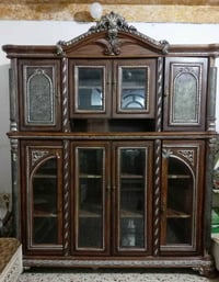 معرض • نضيف • تحفة