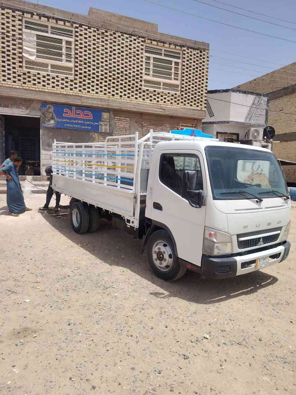 كنتر موديل 2017 مكفوله كفاله عامه رقم بغداد انكليزي تستلم   منضومت تبريد جديده فاتح اربع وياله سياره كامله مال جناي مكان السياره النجف السعر اتصل وبيك خير وتدلل هذا رقمي ***********
