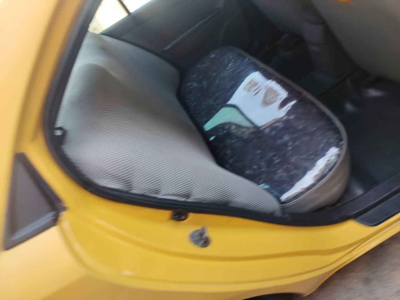 سلام عليكم سونات موديل10 للبيع سياره جاهزه مكينه كيرجديدحداديه توني شادهه تايرات جدد تبريدثلج ضربه بل جاملي الخلفي سياره جاهزه رقم بغداد مكاني ذي قار قضاء النصر شراي ابخدمته***********السعر73وبيهه مجال
