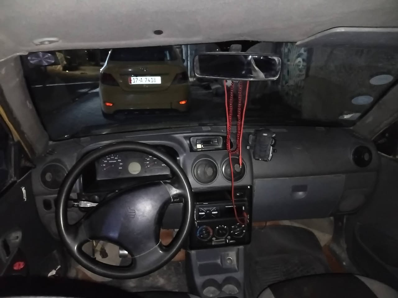 سلام عليكم سايبه لبيع موديل ١٢
لا تنقيص ولا تبخير 
تخم تاير جديد
حداديه جديده
مشط جديد
كهربيات شغاله 
رقم نكليزي 
ما مطلوبه ولا ربع
هيه وغرامات مصفره
سنويه ٣١ 
عنون الرميثة 
سعره ٢٥ بيه مجال حك جيه
***********
