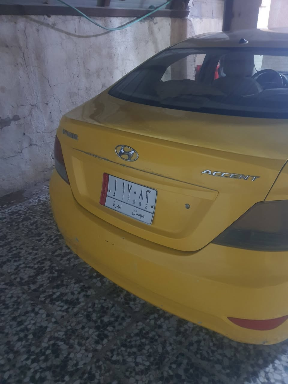 السلام عليكم 
اكسنت 2013 خليجي محرك 1600 سنوية ل 2029
تحويل ثاني يوم
السعر 73 قفلها 68 
مكانها ميسان / المعارض مكتب فدك
***********
