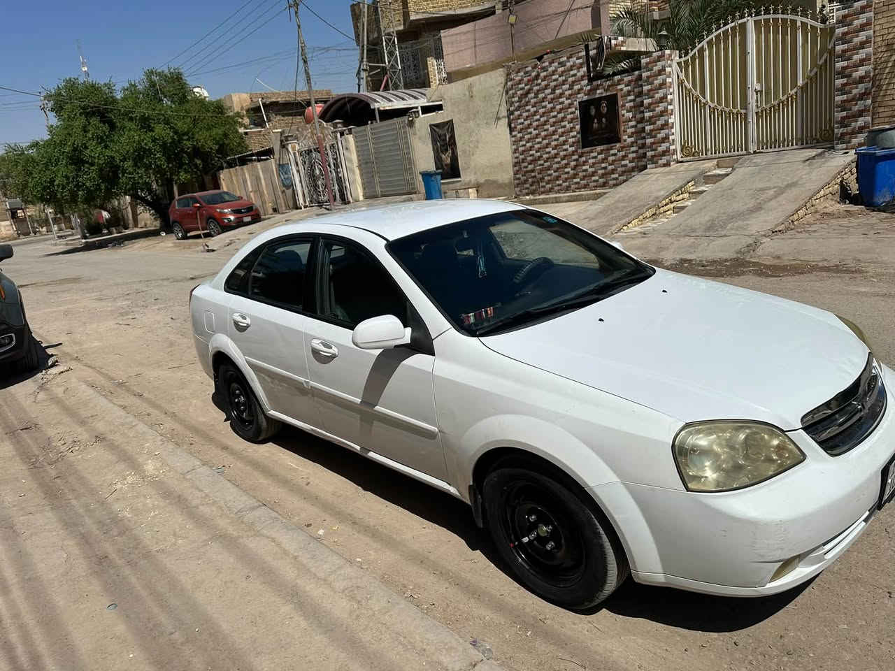 سلام عليكم للبيع اوبترا موديل 11خليجي او تماتيك مكينه وكير مكفولات وحداديه وتخم تایر جدد كهربائيات كله شغاله سنويه 2027 السعر74 وبيها مجال ميسان قطاع 30رقم ***********
