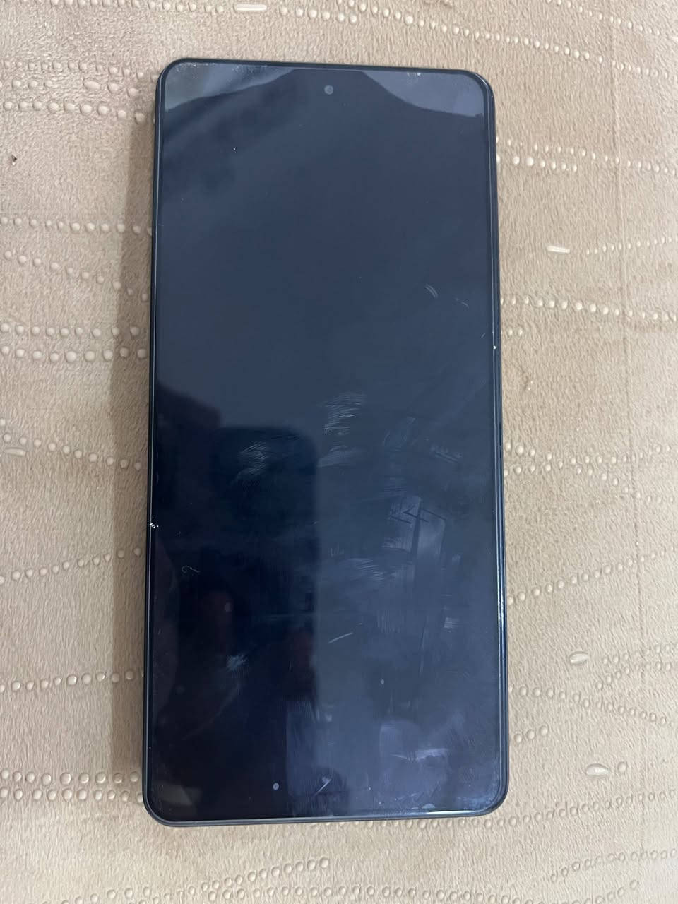 سلام عليكم
جهاز (بوگو X5 pro 5G) للبيع جهاز نضيف ومكفول بدون ملحقات ذاكره 256 والعشوائية 8

📍المكان : نجف الاشرف ناحيه الحريه 
للاستفسار *********** 
السعر 200 وبي مجال حك الجيهه
